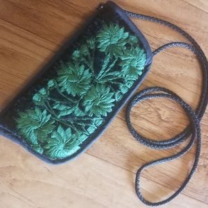 Shoulder length small purse